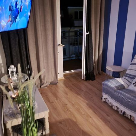 Apartament Wakacyjny Ines -Ustka-Na Wydmie,Samodzielne Zameldowanie,Garaz Do Dyspozycji Gosci Rum bild